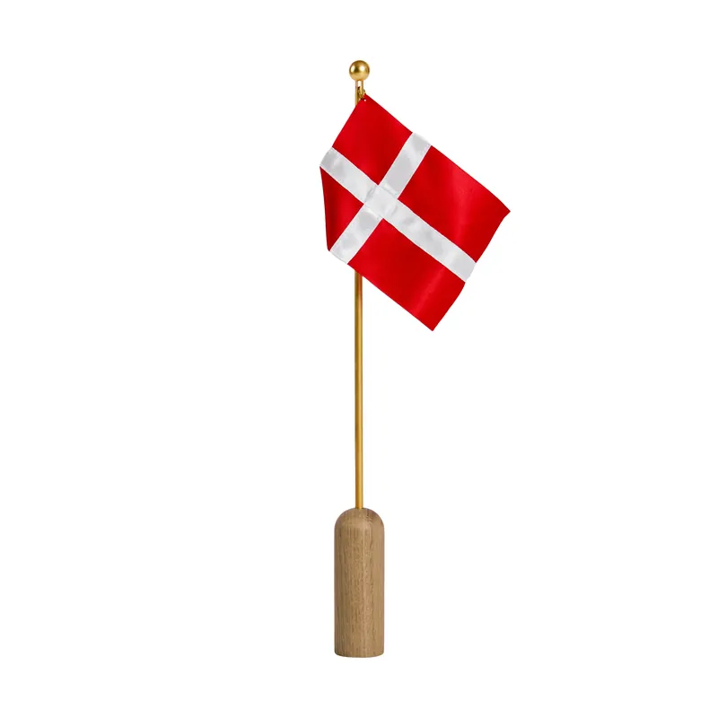 Celebrating Denmark flagga 40 cm från Andersen Furniture Rea