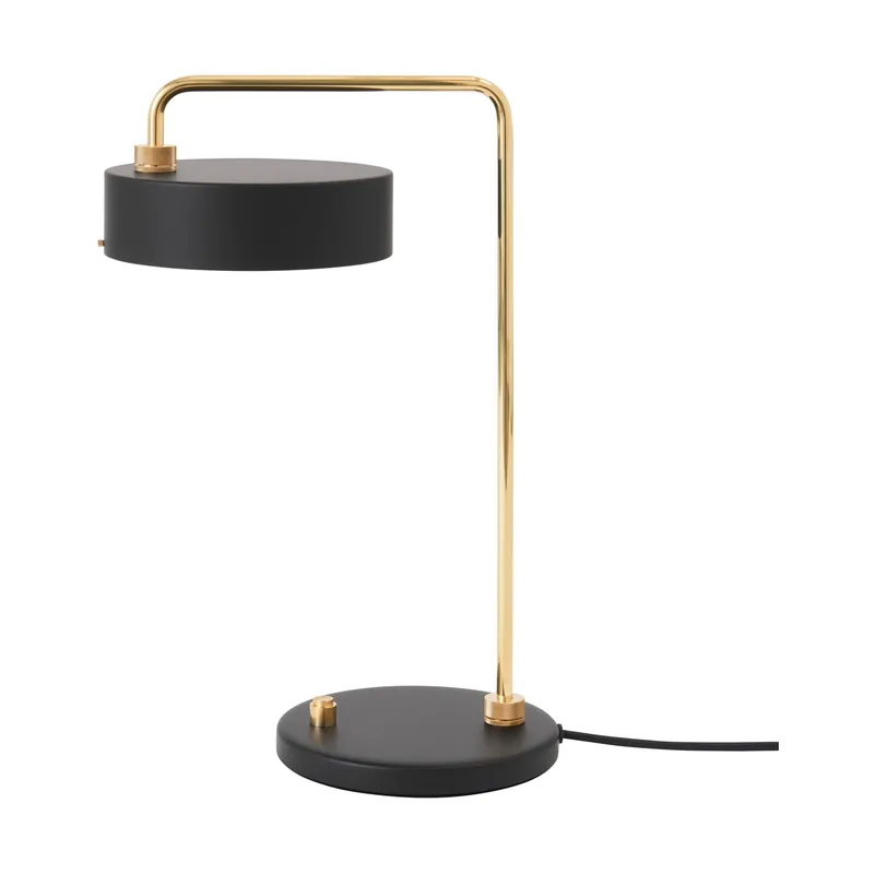 Sänkt pris Petite Machine bordslampa från Made By Hand
