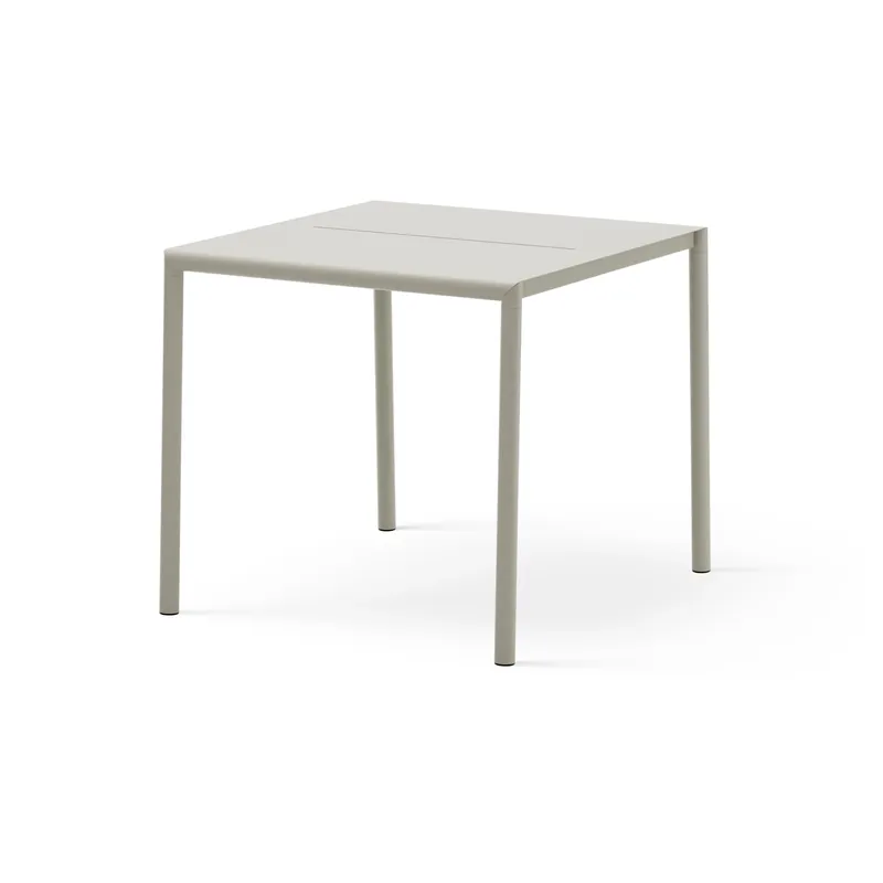 May Tables Outdoor bord 85x85 cm från New Works Kampanjpris