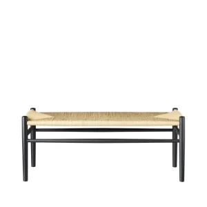 Utförsäljning J83B RAL 9005 gloss 10 bänk från FDB Møbler