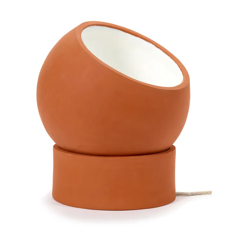 Kundfavorit Terra golvlampa low från Serax