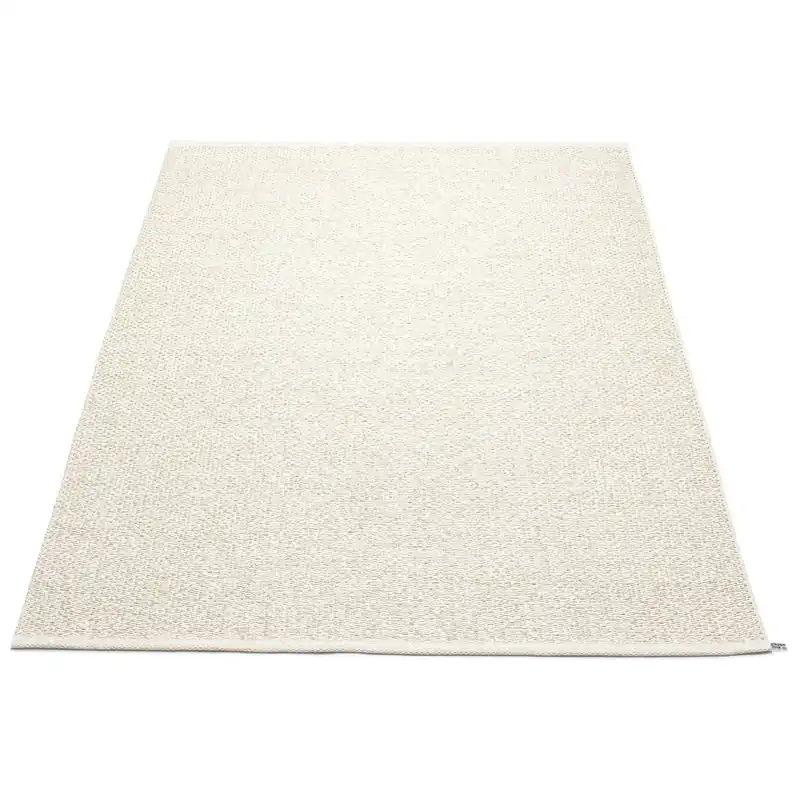 Sista chansen Svea matta 140x220 cm champagne metallic / vanilla