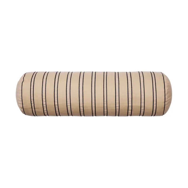 Twill bolster cylinderkudde från Ferm Living Billigare