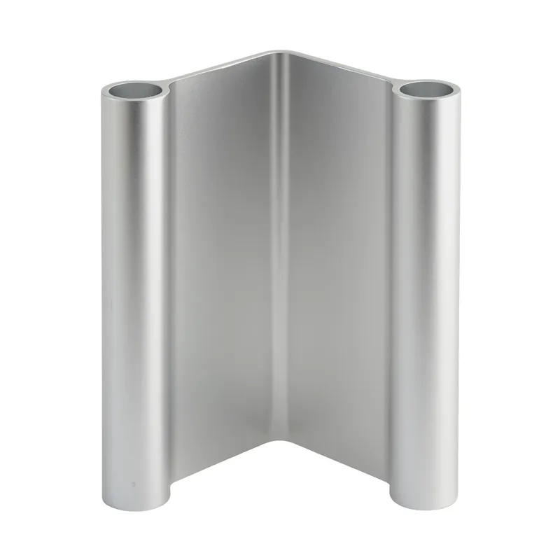 Pair ljusstake 18 cm från Muuto Erbjudandepris