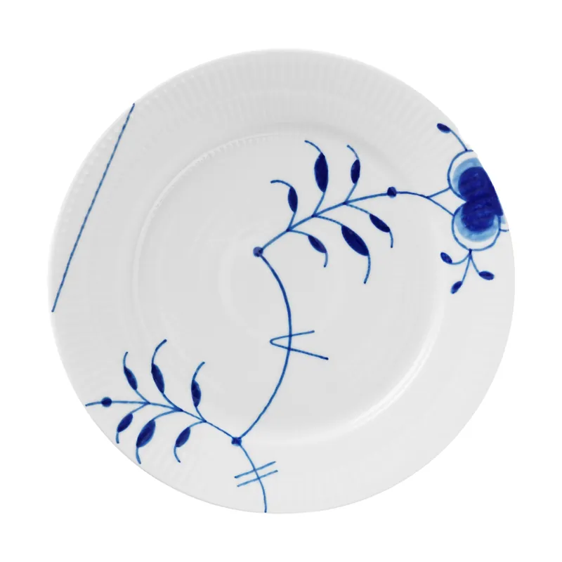 Sänkt pris Blue Fluted Mega Limited Edition assiett Ø22 cm från Royal Copenhagen
